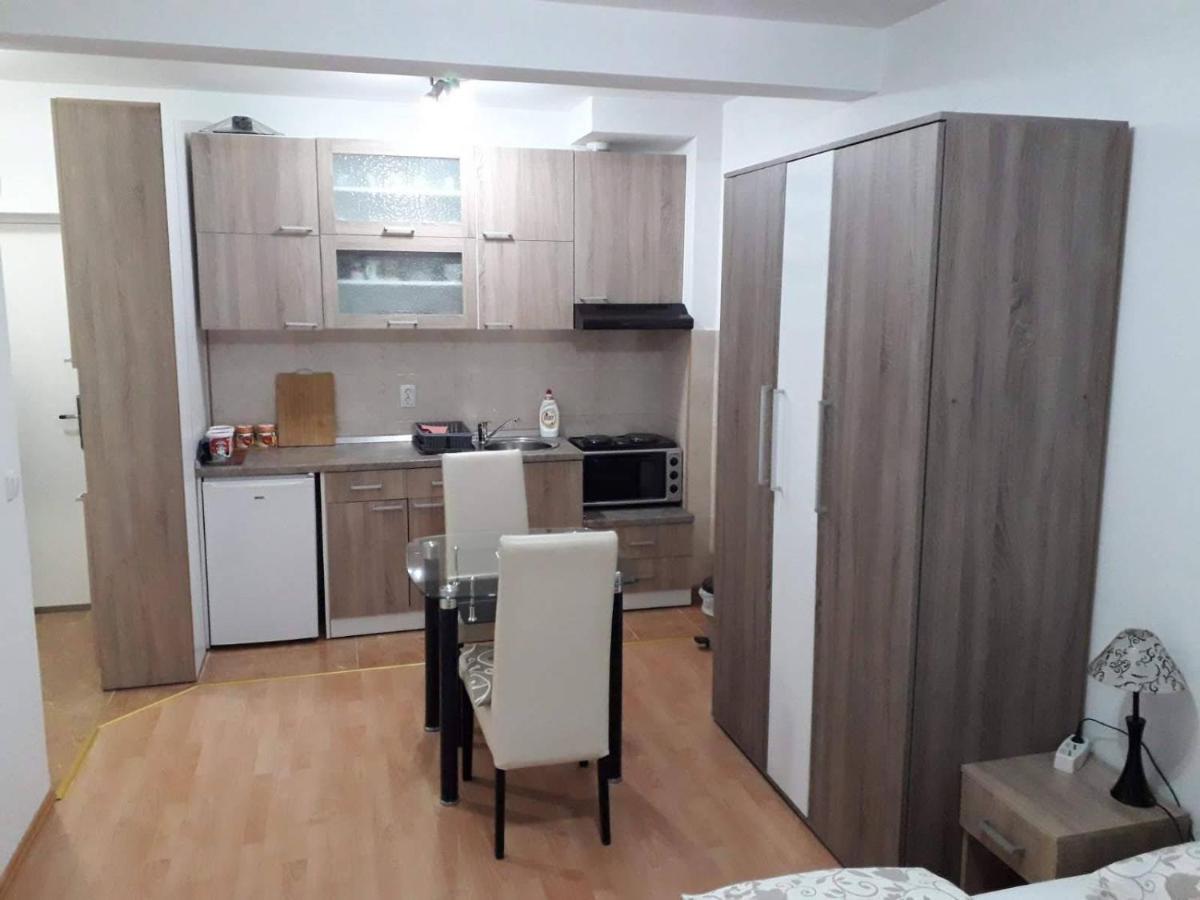 Renome Apartmani Banja Koviljača Εξωτερικό φωτογραφία