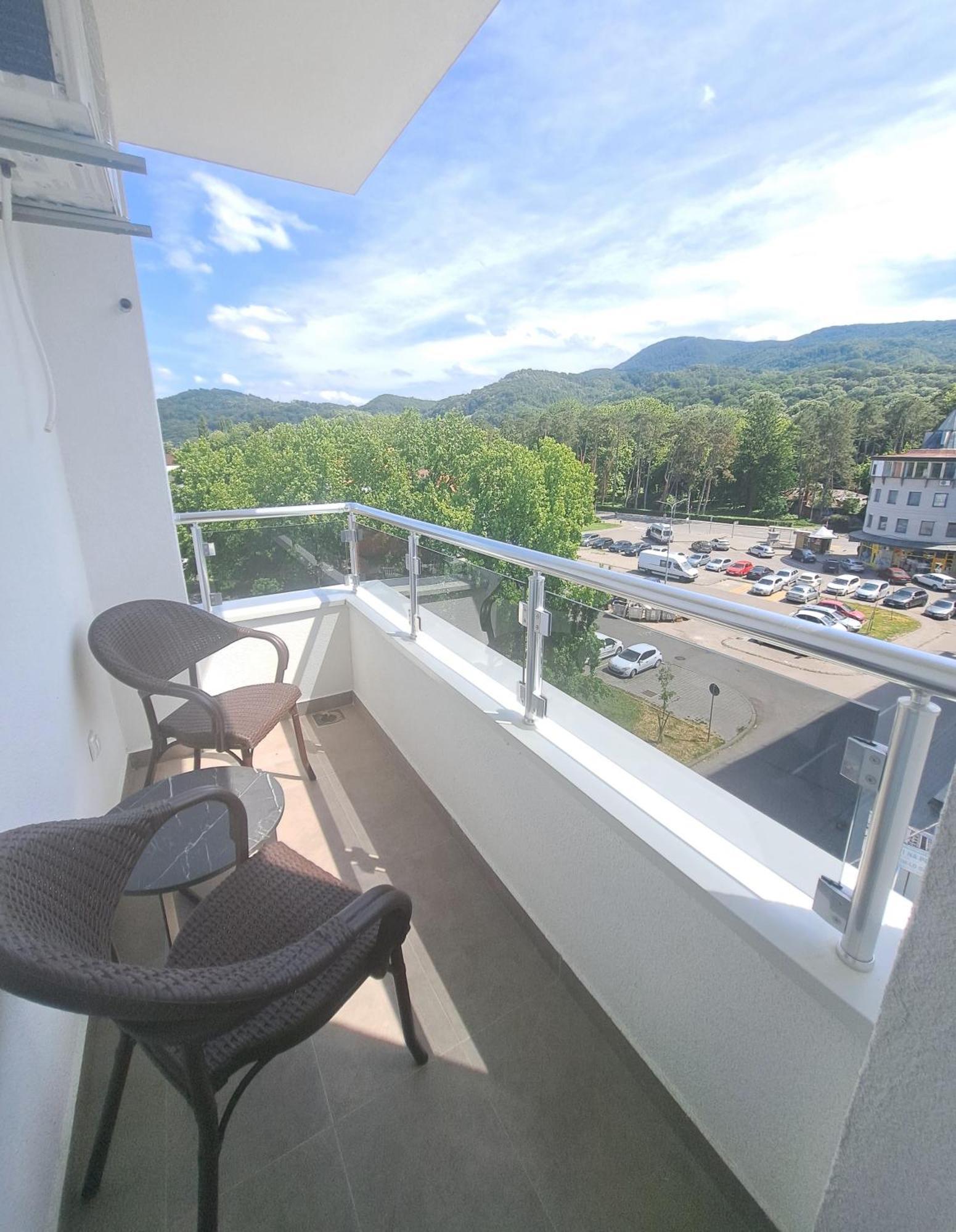 Renome Apartmani Banja Koviljača Εξωτερικό φωτογραφία